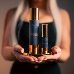 Pinguldav Kehakreem Hüaluroonhappe ja Lilleekstraktidega 100ml