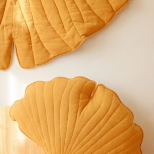 Orgaanilisest Puuvillast ja Linasest Hõlmikpuulehe Kujuline Mängumatt - Mango